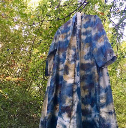 wearing the forest <br> ללבוש את היער